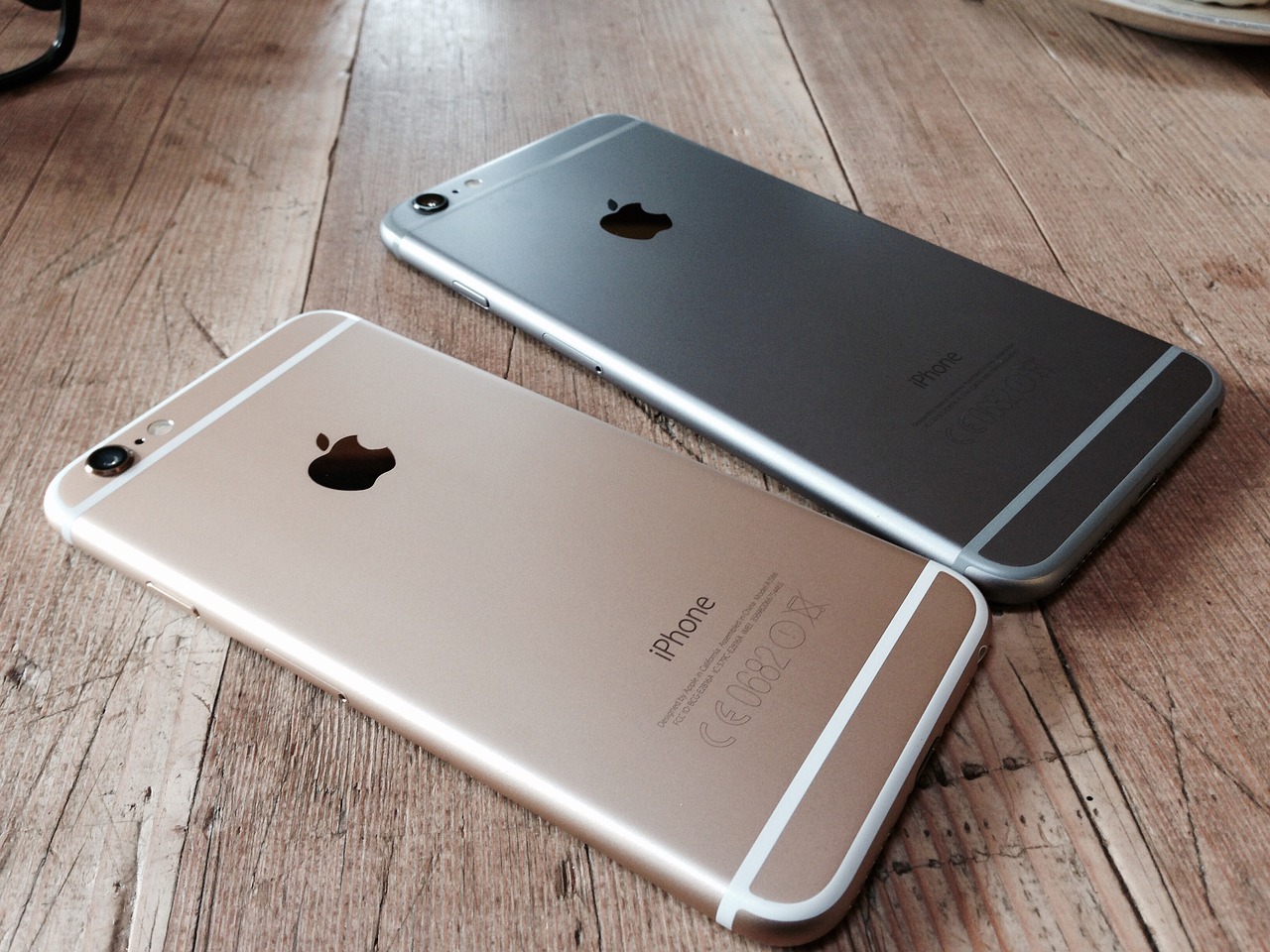 苹果iPhone 6 Plus上市时间的回顾、影响分析与纪念标题