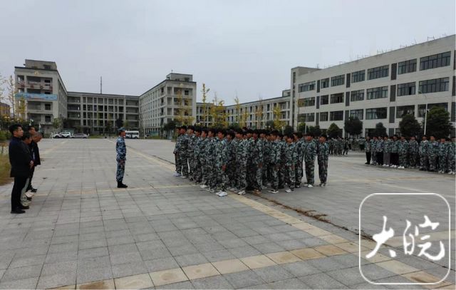 2024新澳门今天晚上开什么生肖：34-36-23-36-15-31T：47