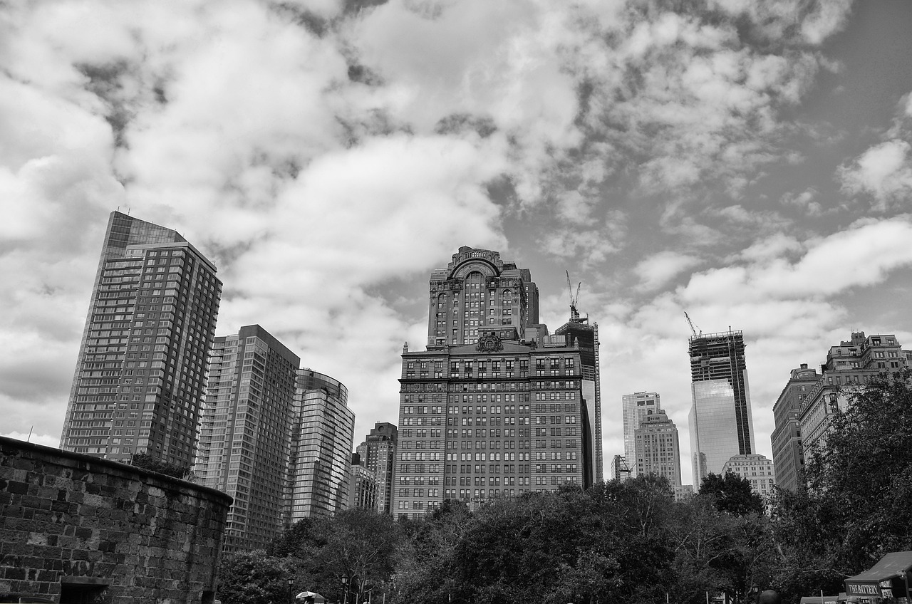 张家界旅游股份有限公司股票（股票代码，000430）深度解析与投资策略